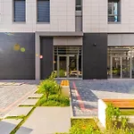 Apartment The Funky By Pikhost Tirana