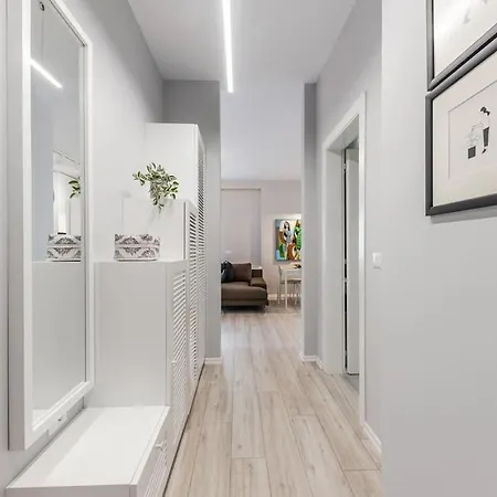 Апартаменты The Funky By Pikhost