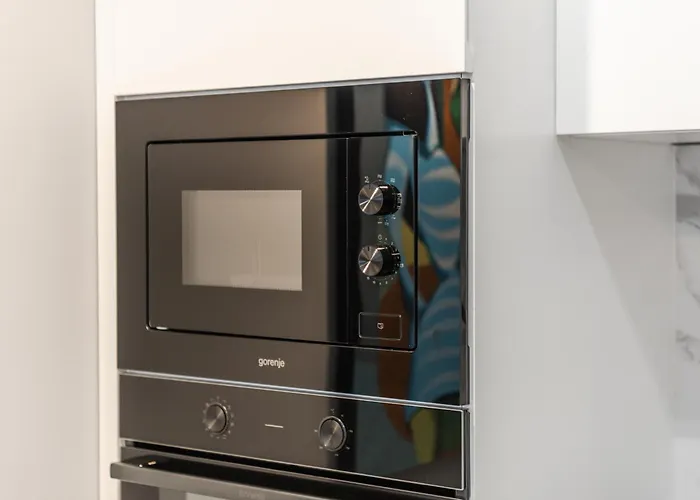 The Funky By Pikhost *