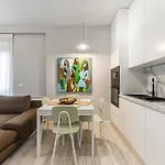 The Funky By Pikhost Apartman Tirana