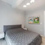 The Funky By Pikhost Apartman *