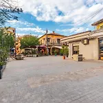 The Funky By Pikhost Apartman Tirana